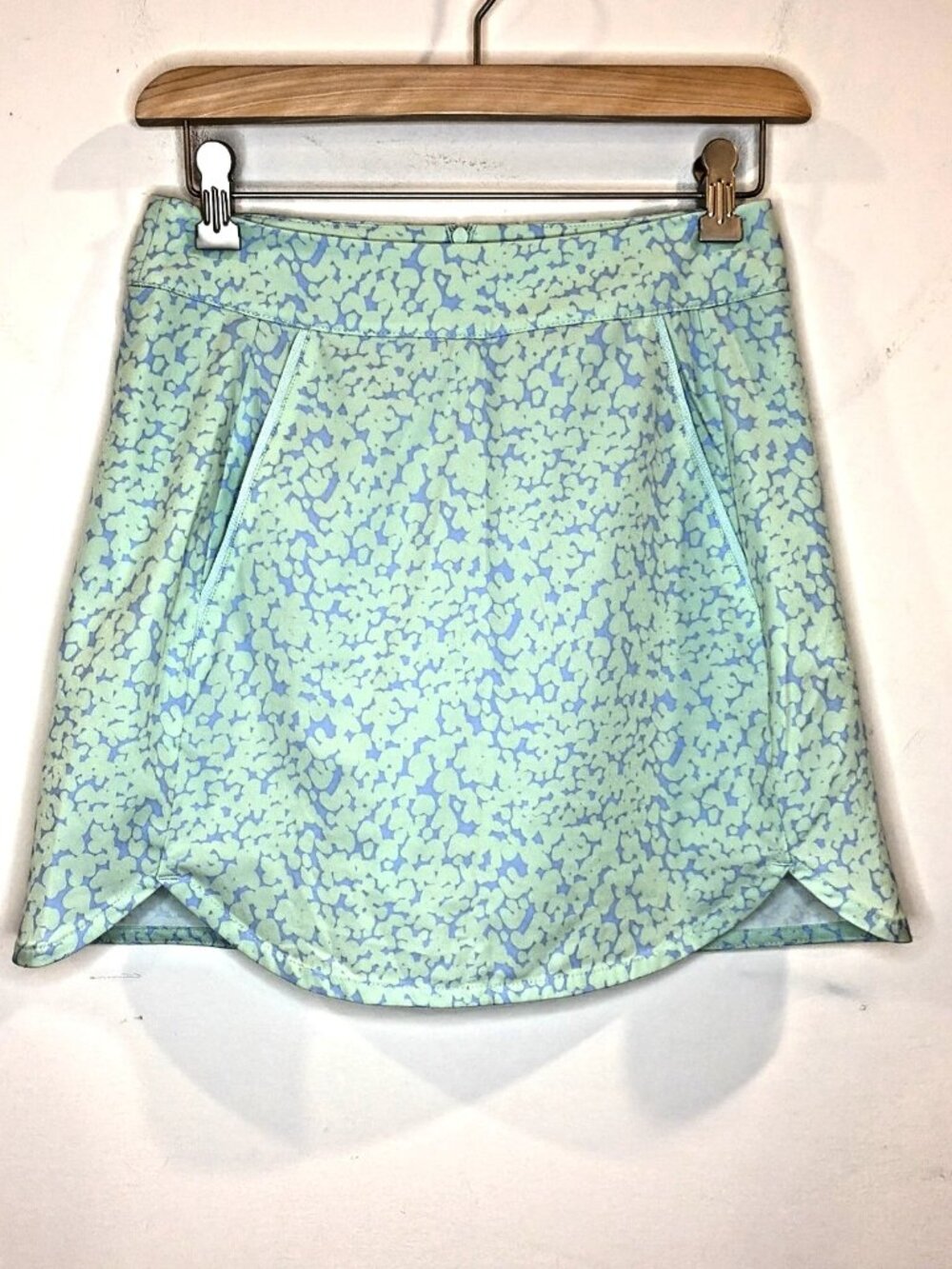 Vineyard Vines Performance Skort Womens Sz 00 Green Blue Tennis Golf Athleisure